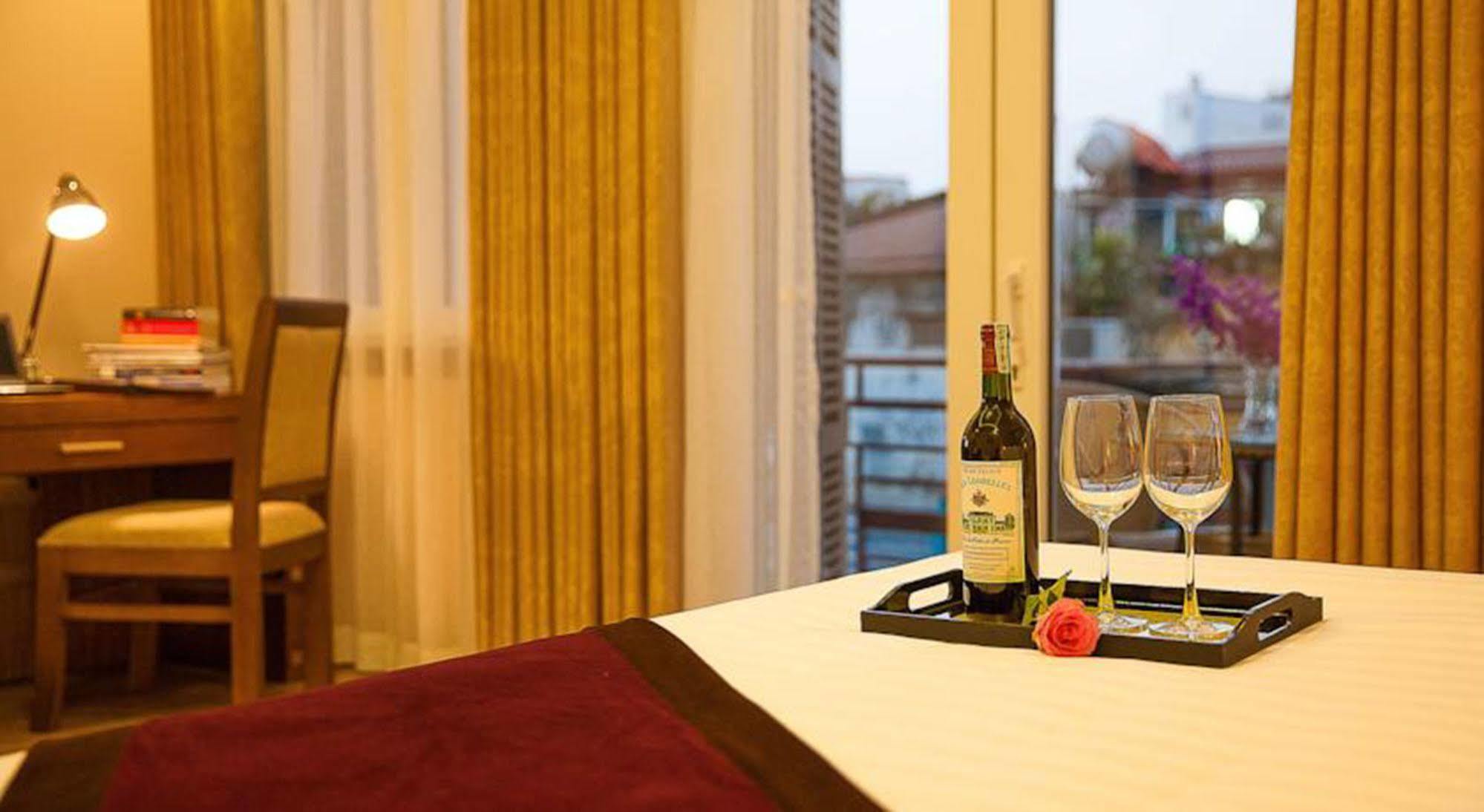 La Palm Hotel Hanoï Extérieur photo